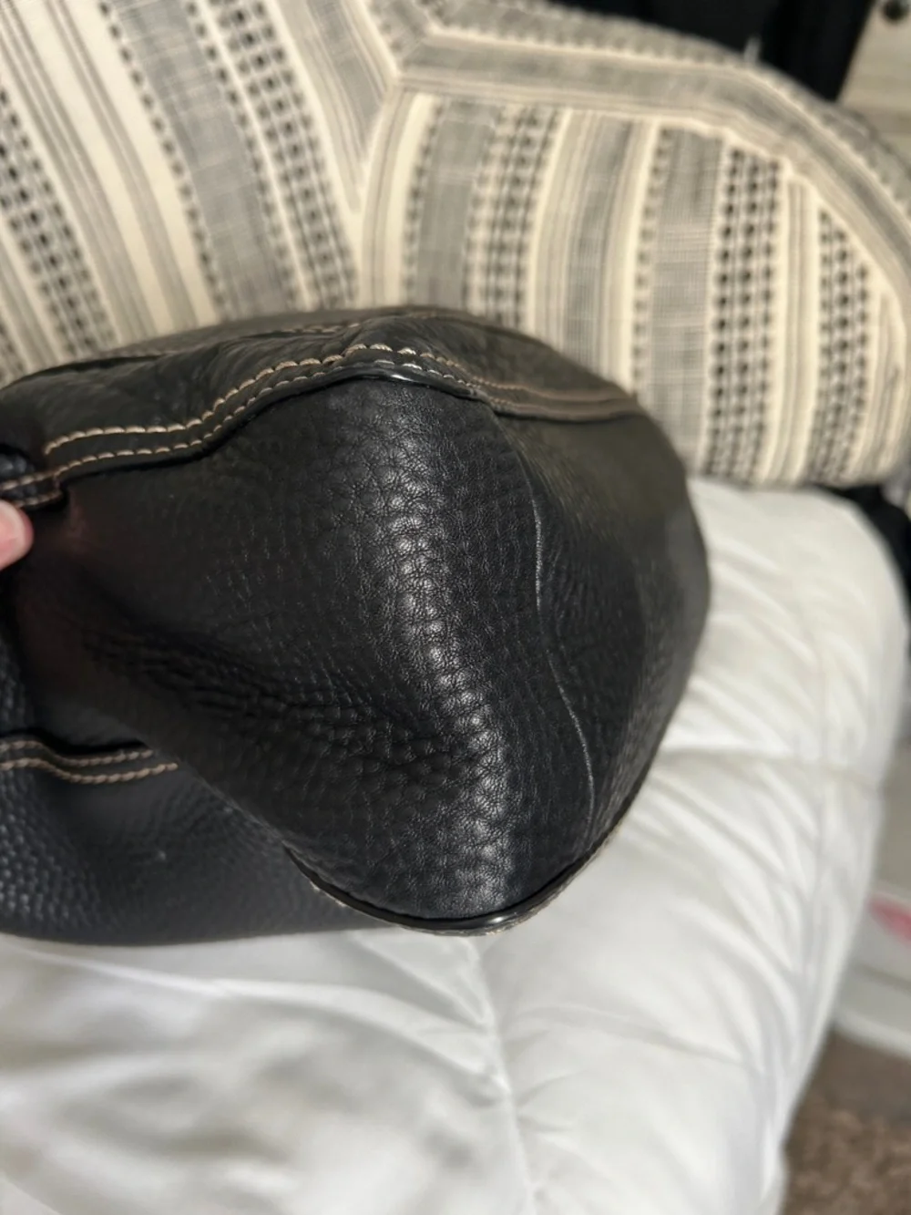 Coach Y2K Chelsea turnlock Black Leather Shoulder Bag with Contrast Stitching - Picture 7 of 14